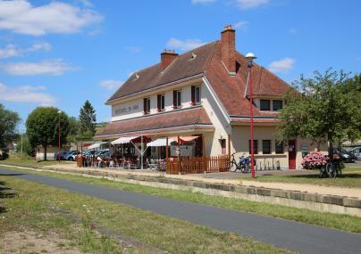 Restaurant Les Tables de la Gare à Neufchâtel-en-Bray 