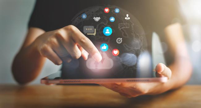 © Adobestock Accompagnement réseaux sociaux niveau 1 par Seine-Maritime Attractivité