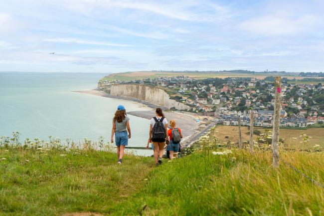 Randonnée en famille sur le GR®21 à Criel-sur-Mer