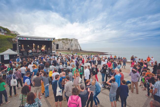 Festival Hello Birds à Etretat