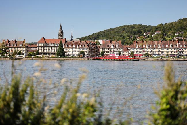 © T. Boivin Caudebec-en-Caux